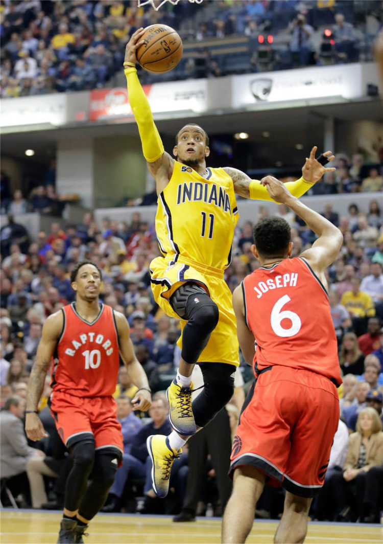 保持了对他 保持了对他