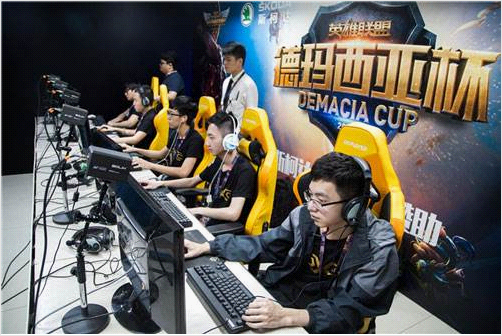 “十五运”女排成年组资格赛击败江西队 天津渤海银行女排提前晋级决赛阶段.